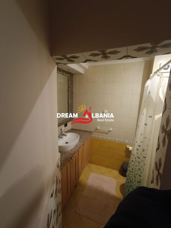 Apartament 2+1 Ne Shitje ne Qender afer 9 katsheve (Akutalisht 1+1 + Gasonire)(ID 41212157)