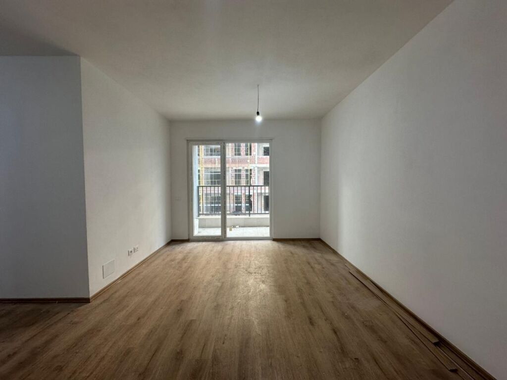 🏡 Shitet apartament 2+1 te Univers City, Gati per Banim