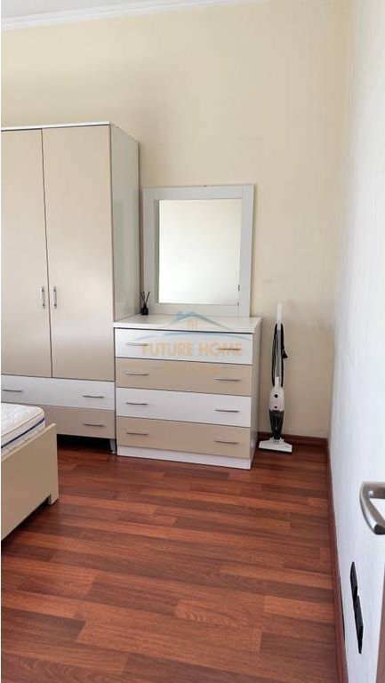 Rent, Apartment 1+1, New Bazaar, Tirana.