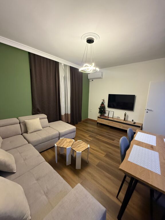 Sheshi willson apartament 2+1 me qera 800 euro i diskutueshem