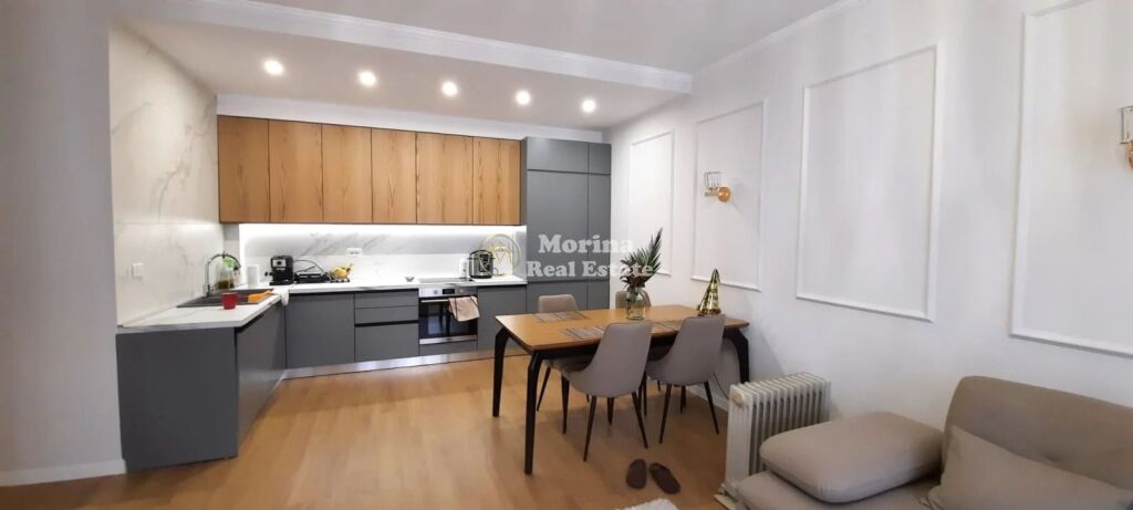 Vendita | Appartamento 2 + 1 | Fusha Aviacionit | 213210 €