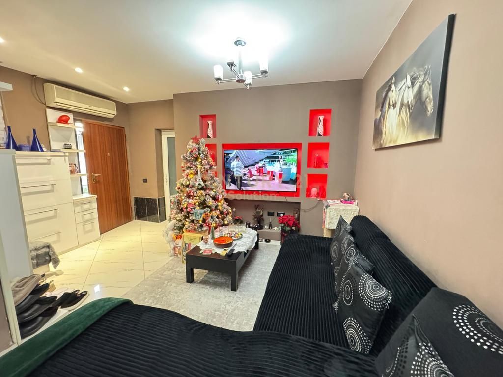 APARTAMENT 2+1+2 PER SHITJE PRANE 21 DHJETORI