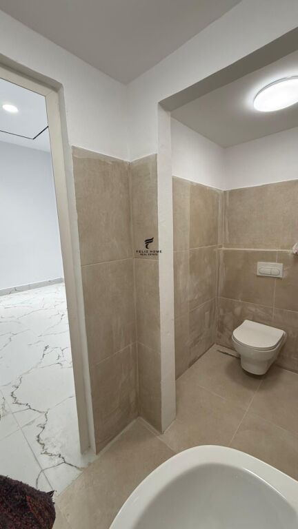 SHOP FOR RENT 39 M2 MINE PEZA 90,000 LEKE