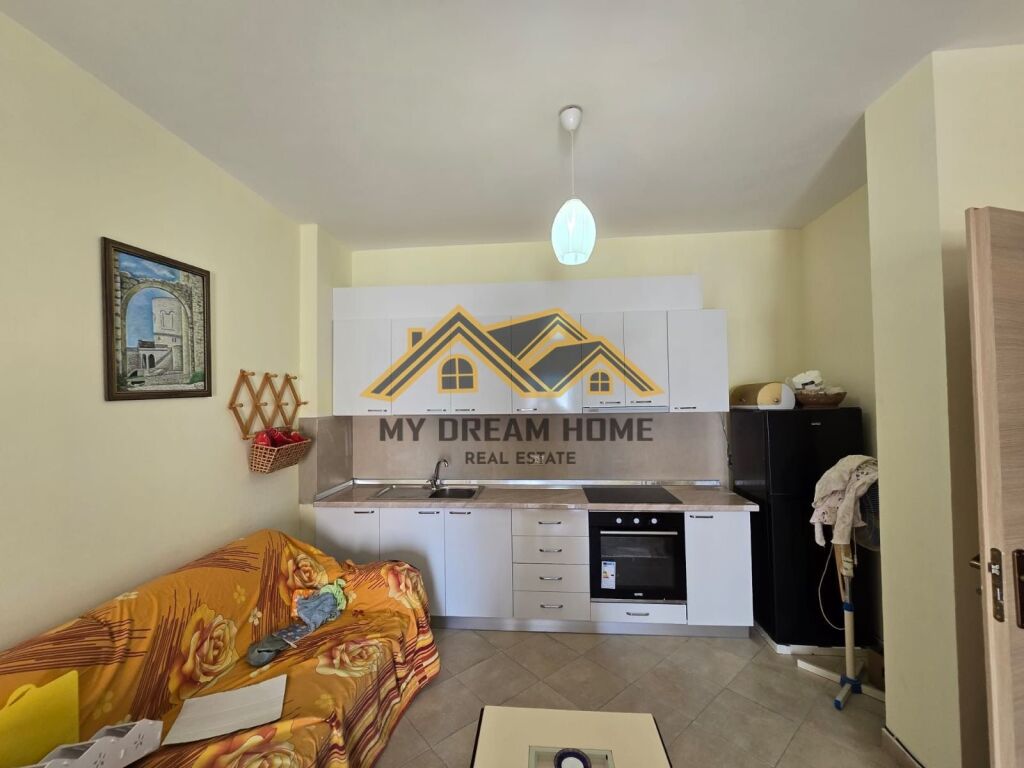 SHITET APARTAMENT 1+1 , VIJE E PARE ME DETIN PLAZH!