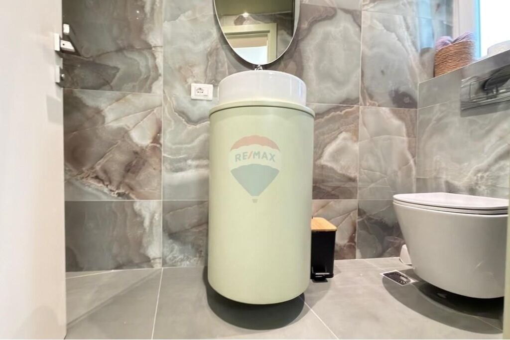 Studio apartment for rent Ballet School