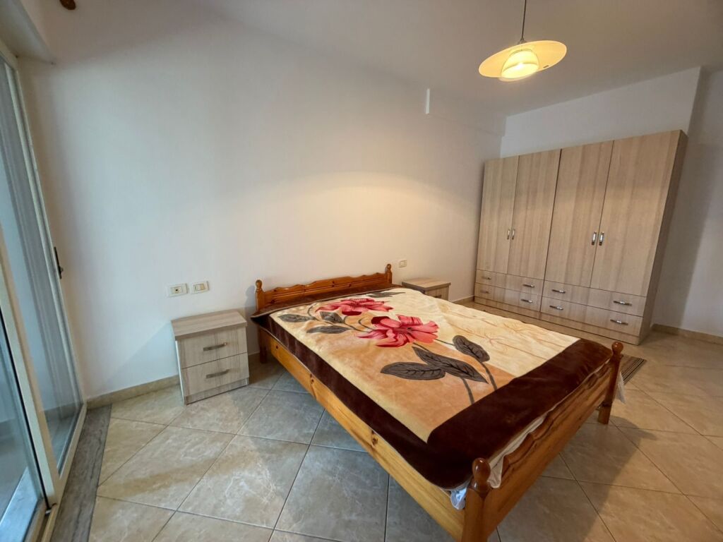 Super ap 2+1 a 21 dicembre (via Ndre Mjeda)