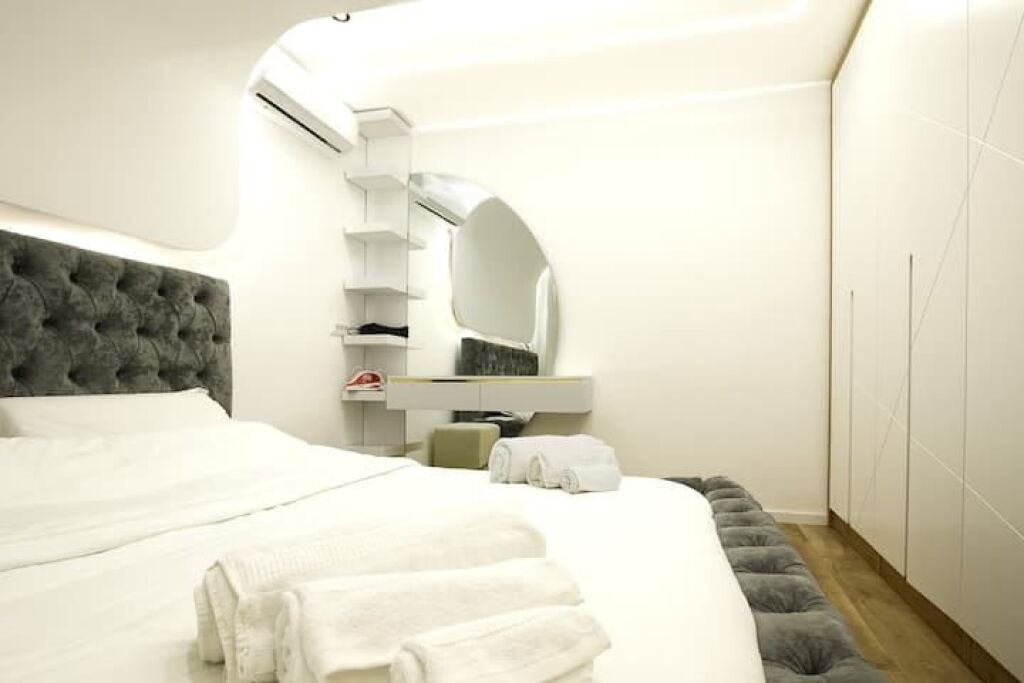 APARTMENT FOR RENT 1+1 21 DECEMBER 65,000 LEKE