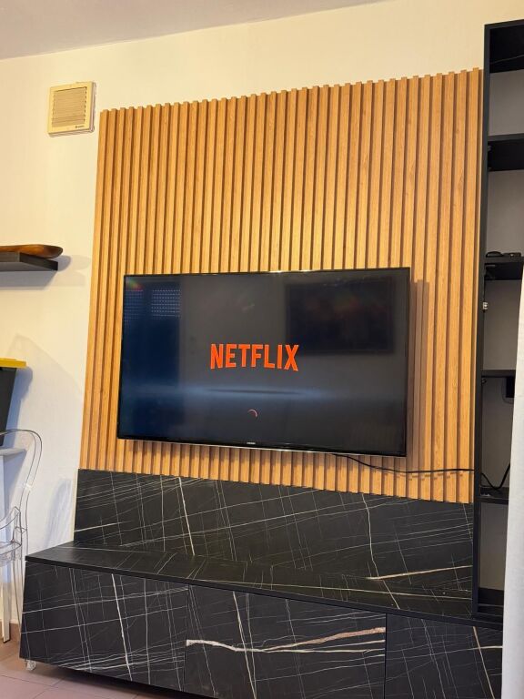 Affittasi 2+1 arredato a Mine Peza 648 eu arredato