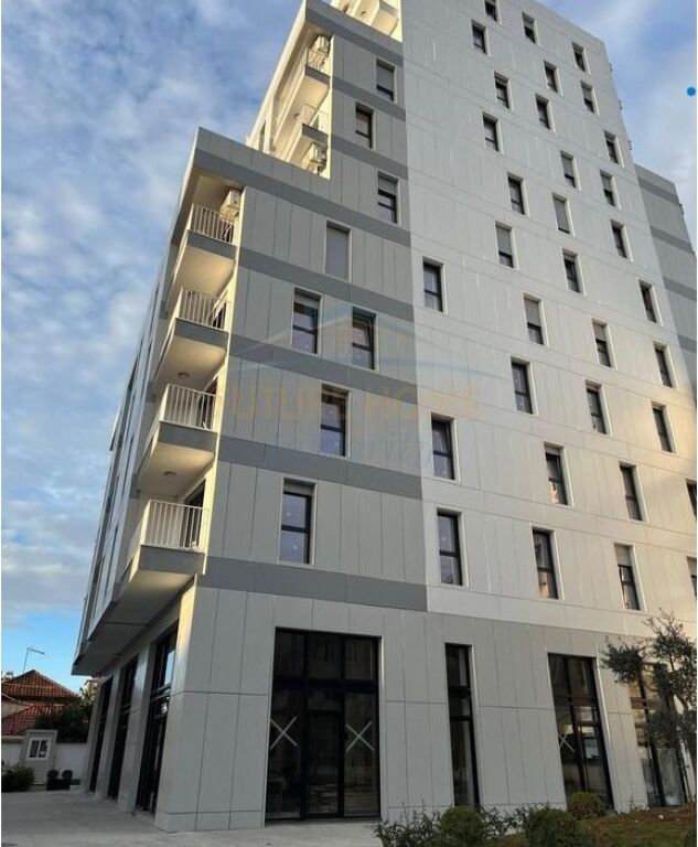 VENDESI APPARTAMENTO 2+1+2 A XHAMLLIKU, COMPLETATO