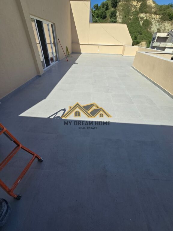 SHITET APARTAMENT ME PAMJE NGA DETI TEK SHKEMBI KAVAJES!