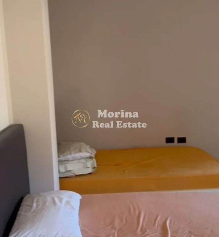 Rent | Apartment 1 + 1 | Kinostudio | 350 €/month