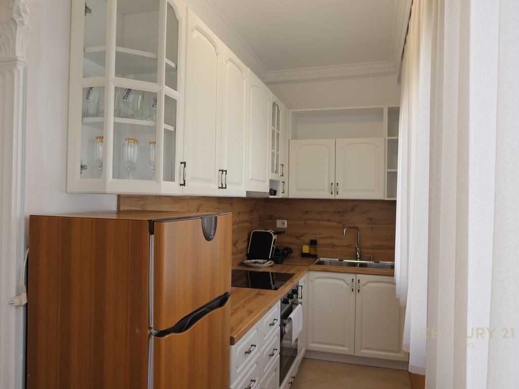 Appartamento 2+1 in affitto a Ish-Ekspozita