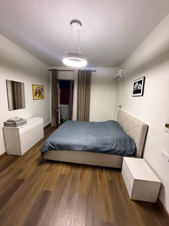 Sheshi willson apartament 2+1 me qera 800 euro i diskutueshem
