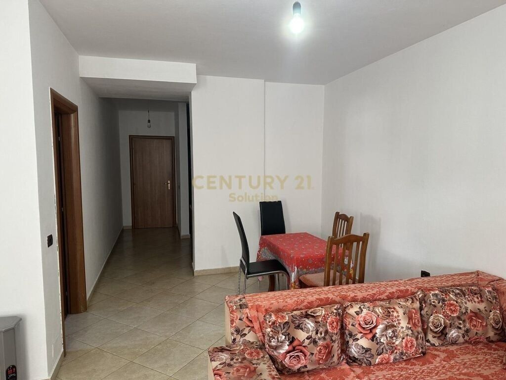APARTAMENT 1+1 PER SHITJE ASTIR PRANE DY PALMAVE !