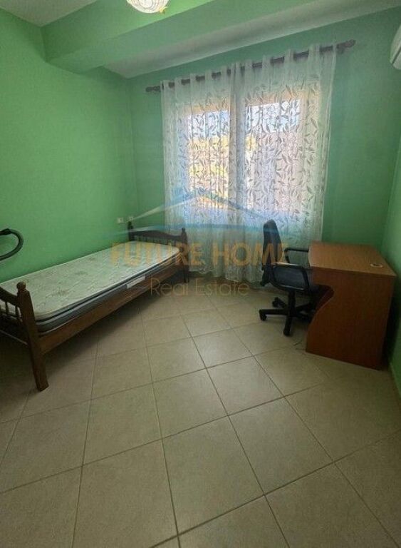 Qira, Apartament 2+1+2, Zogu i Zi