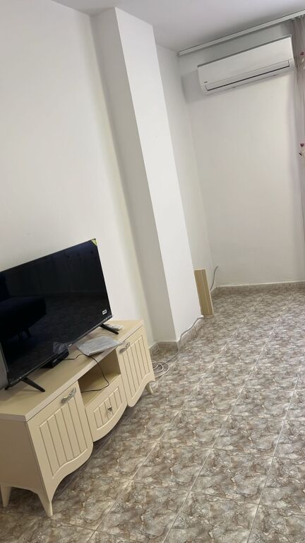 APARTAMENT 1+1 PER QERA NE QENDER!!