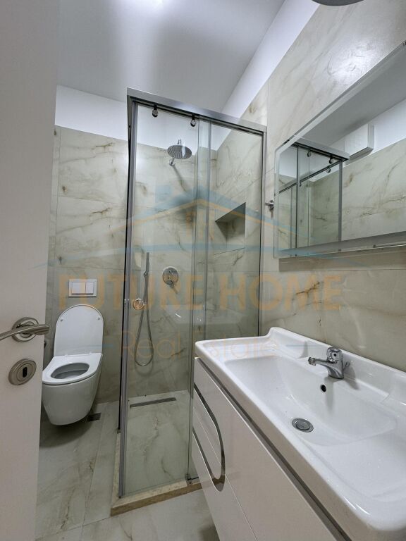 Qera, Apartament 2+1+2+Post Parkimi, Bulevardi i Ri.