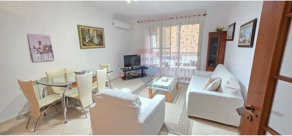 Apartment 1+1 for rent at Tirana Lake