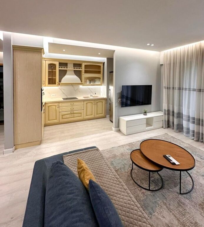 Apartemanet 2+1+2 per shitje , Rruga e Barrikadave