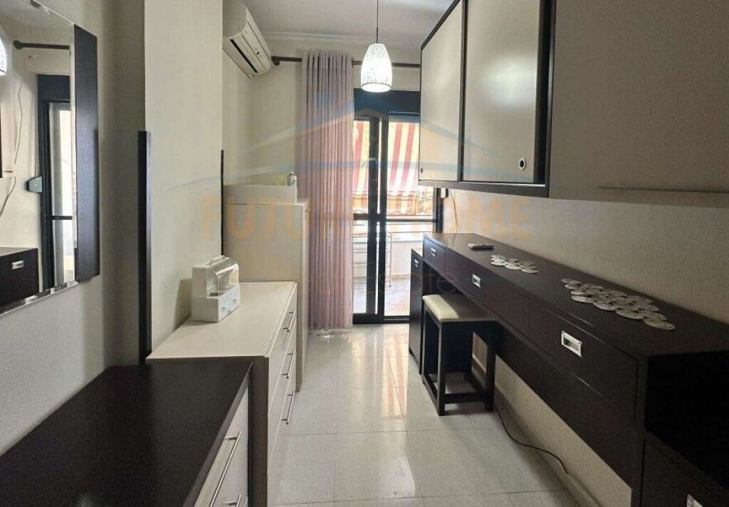 Qera, Apartament 2+1, Unaza e Re.