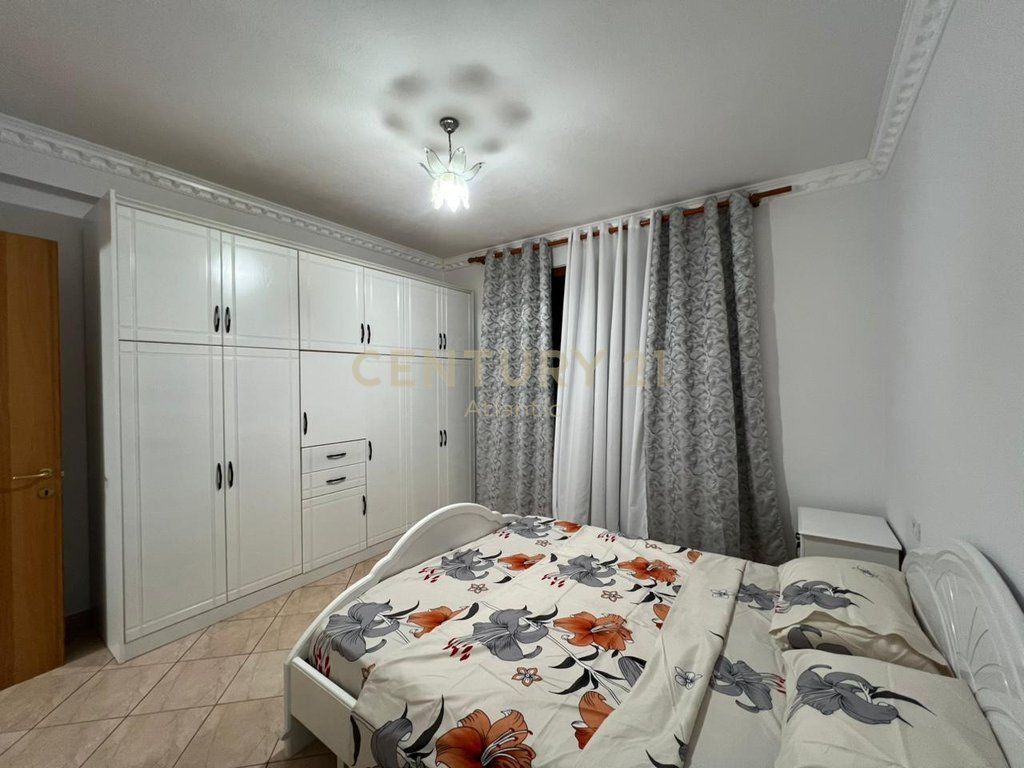 APARTAMENT 1+1 PER QERA NE PLAZH HEKURUDHA DURRES !
