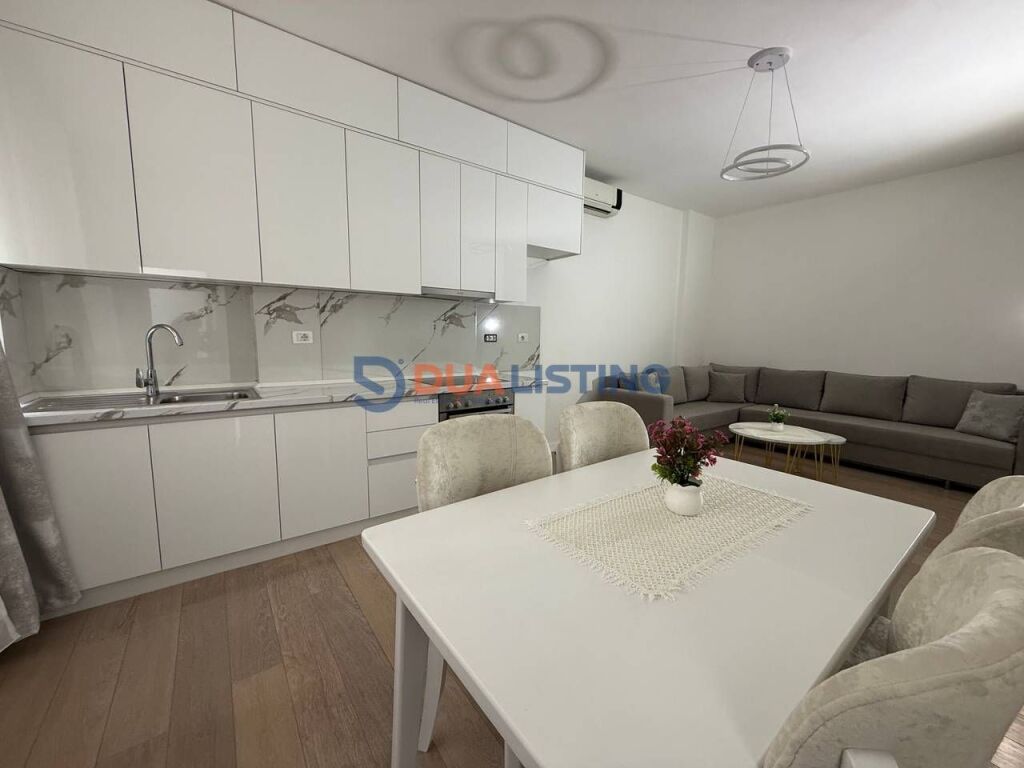 We rent 1+1 Apartment near the Zoo, Mateo Complex