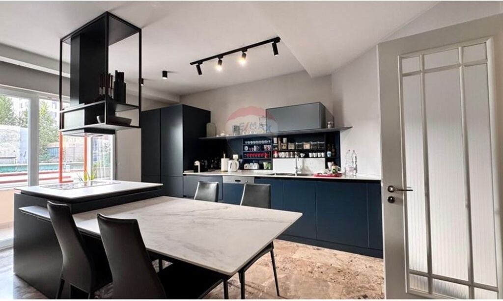 Apartment 3+1 for rent at 5 Maji