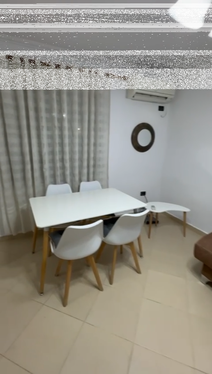 Apartament 2+1, Xhamllik!