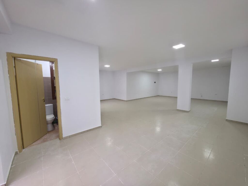 Affittasi | Vendita Unità Commerciale