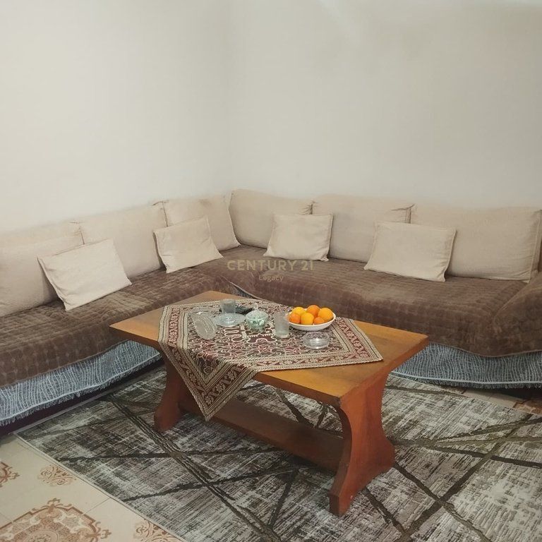 Apartament ne shitje 2+1 tek Pazari i ri