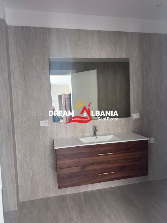 For rent apartment 2+1+2+parking included at the end of Bulevardi i Ri (ID 42215470)