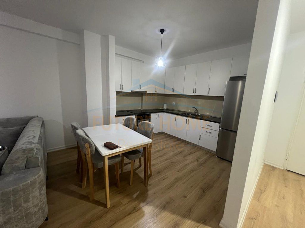 Qira, Apartament 2+1, Unaza e Re, Tiranë