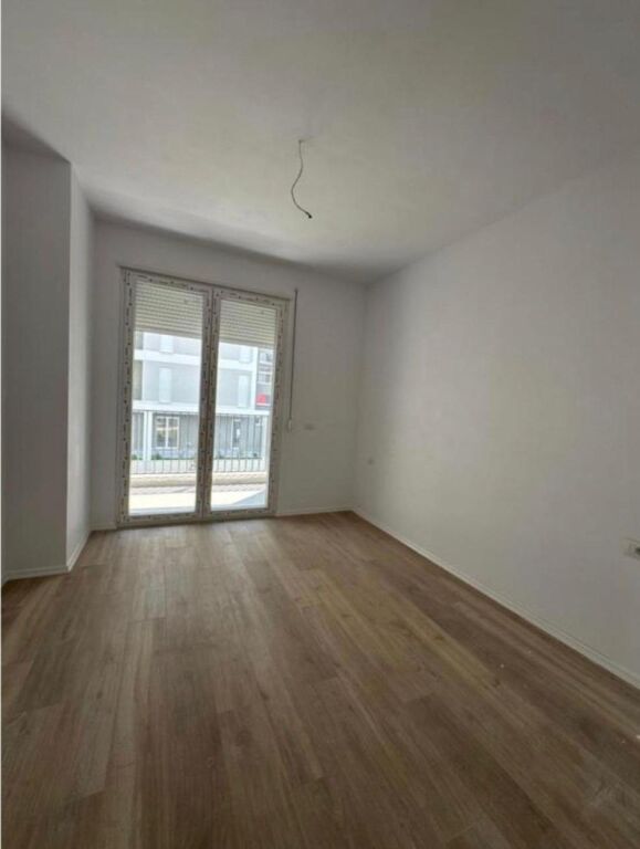 APARTAMENT 2+1+2+PARKING ME QERA, UNIVERS CITY