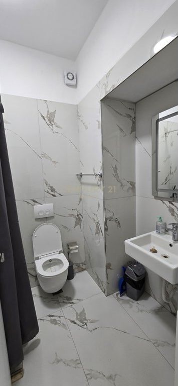 Appartamento 2+1 in Vendita nella Baia di Lalzi, Durazzo - 131,400€ | 73m²