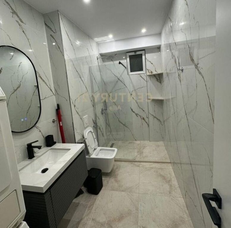 Apartment 1+1 for rent near Zogu te Zi