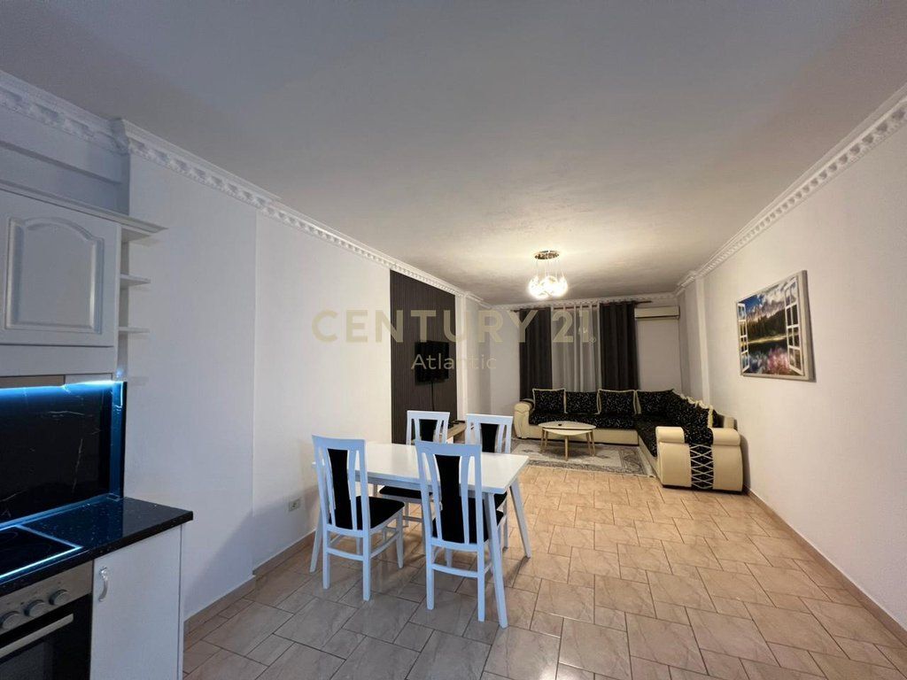 APARTAMENT 1+1 PER QERA NE PLAZH HEKURUDHA DURRES !