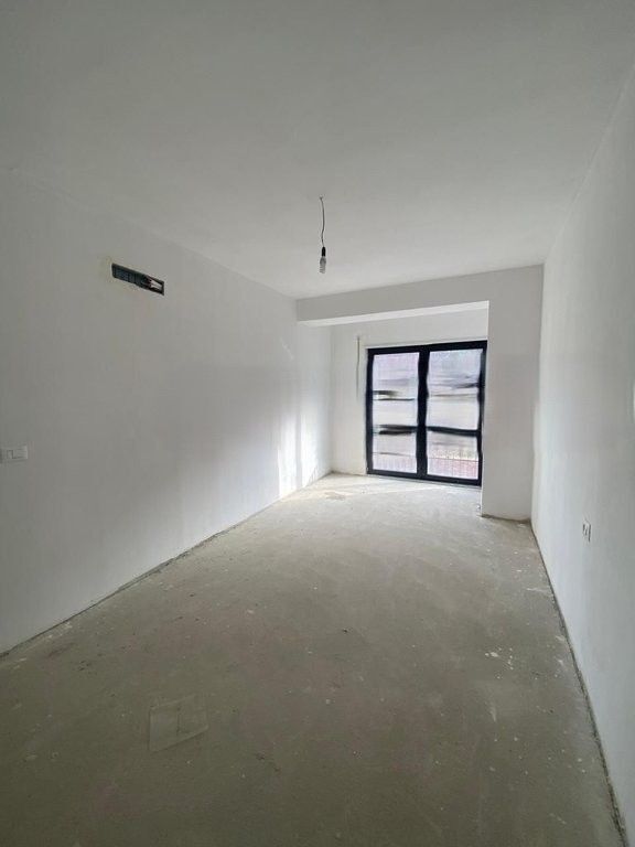 KODRA E DIELLIT 2, SHESIM APARTAMENT 3+1+2 ME VERANDE 260,000 €