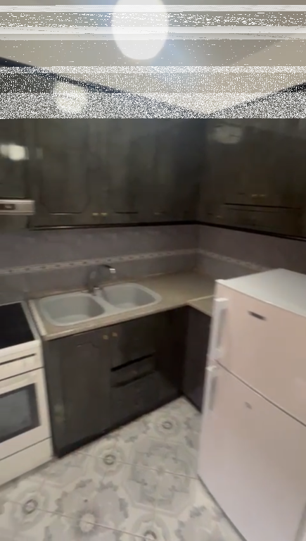 Apartment 1+1, Porcelain!