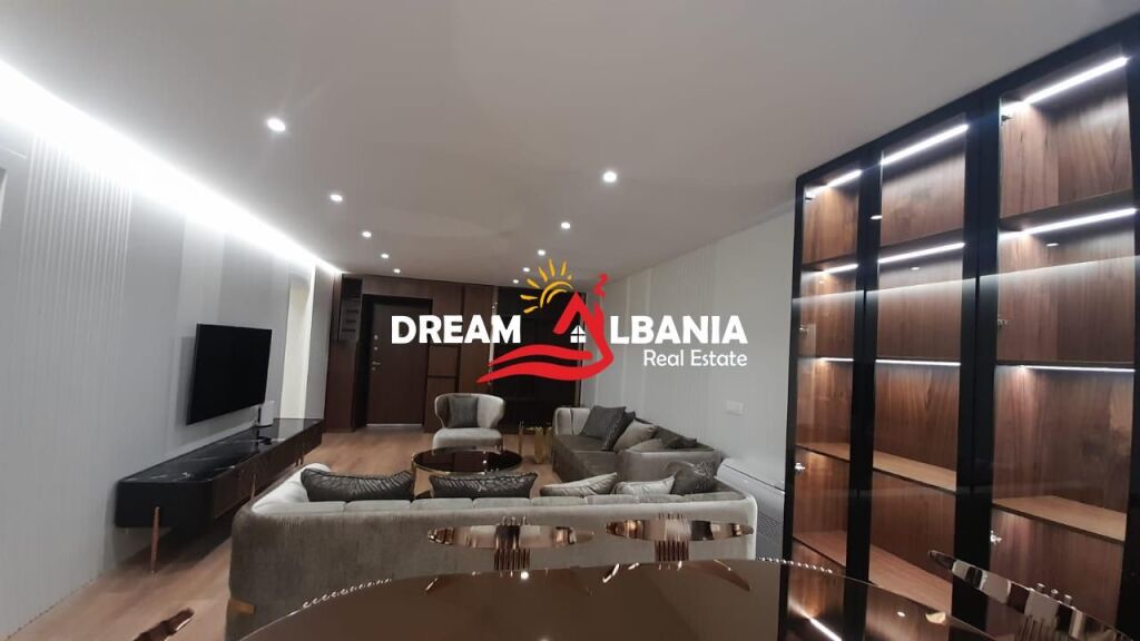 Super Apartament Luksoz 2+1+2+garazh me qera ne Bllok rruga Sami Frasheri (ID 42214523).