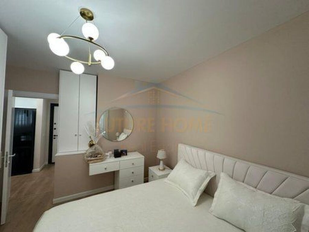 Shitet, Apartament 1+1, Shkozë