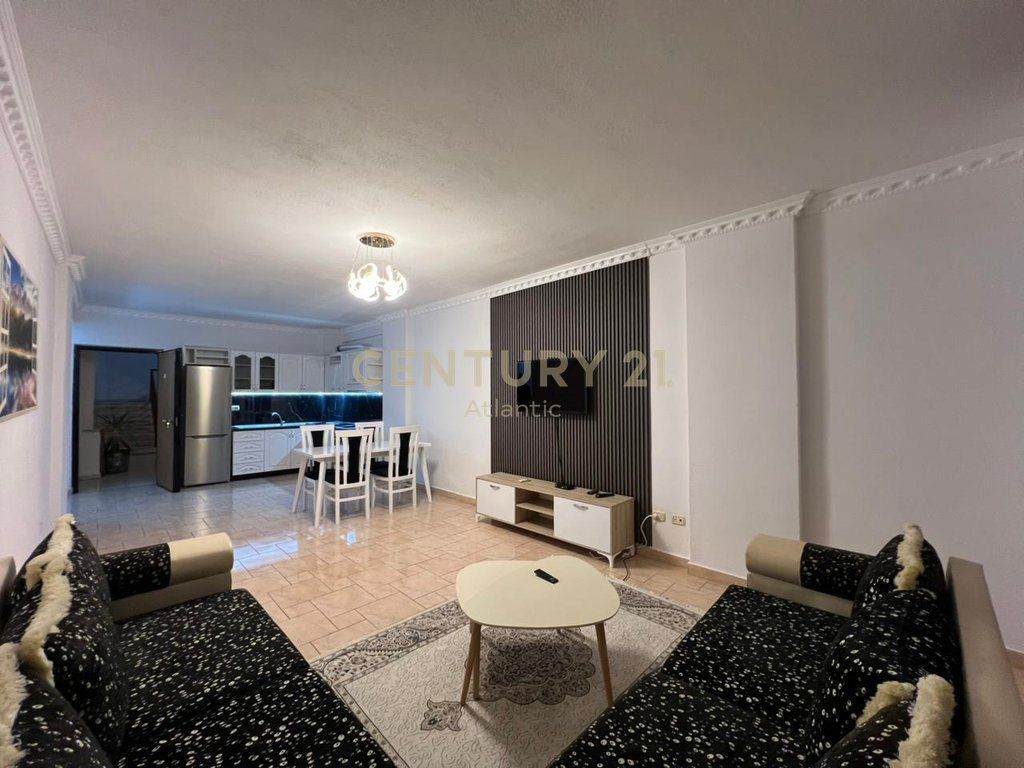 APARTAMENT 1+1 PER QERA NE PLAZH HEKURUDHA DURRES !