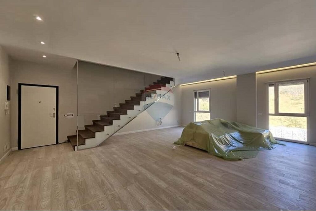 Appartamento - In Vendita - TEG, Tirana(ID: 530181010-3273)