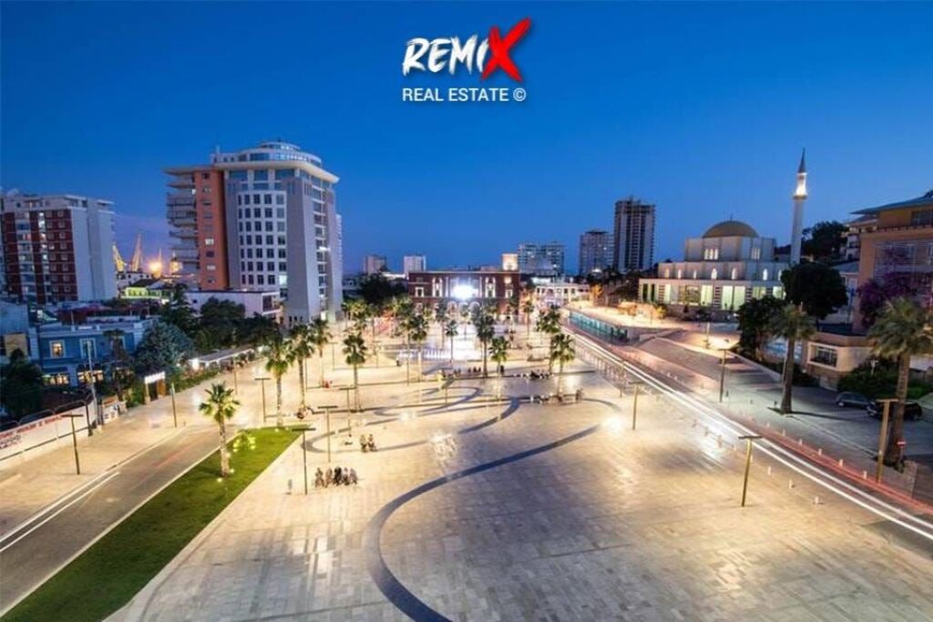 AMBIENT BIZNESI PËR SHITJE – QENDËR DURRËS