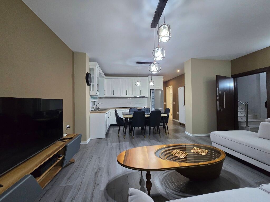 New Apartment Villa for Rent   First floor