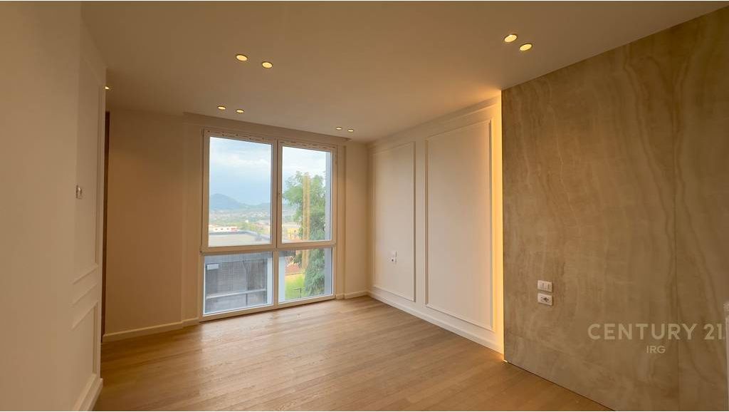 Luxurious apartment 3+1+2 for sale near the Palace of Brigades