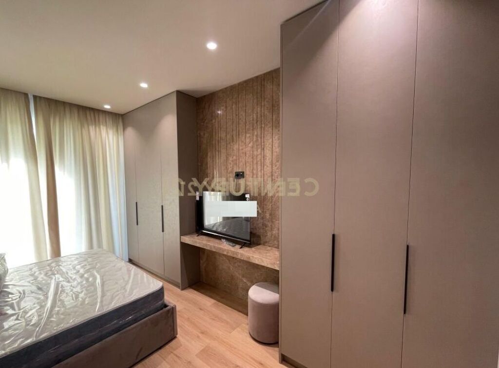 GIVEN 2+1+2+PARKING SPOT AT "GRAND GALLERY" IN YZBERISHT