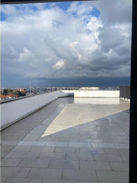 KODRA E DIELLIT 2, SHESIM APARTAMENT 3+1+2 ME VERANDE