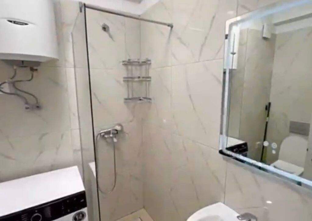 Appartamento 1+1+1 Balcone In Affitto