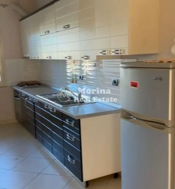 Rent | Apartment 1 + 1 | Kinostudio | 350 €/month