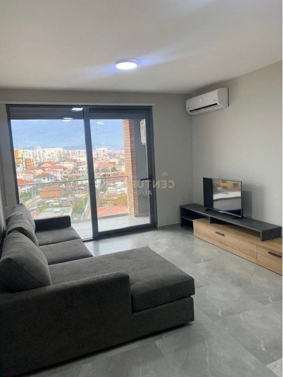 JEPET APARTAMENT 2+1 + POST PARKIMI ME QIRA TEK FIORI DI BOSCO !